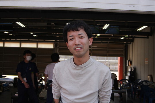 ルーキーの室龍太郎（HAMMR 10V）