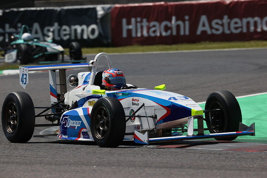 予選4位は小田優（Drago CORSE TAKE FIRST）