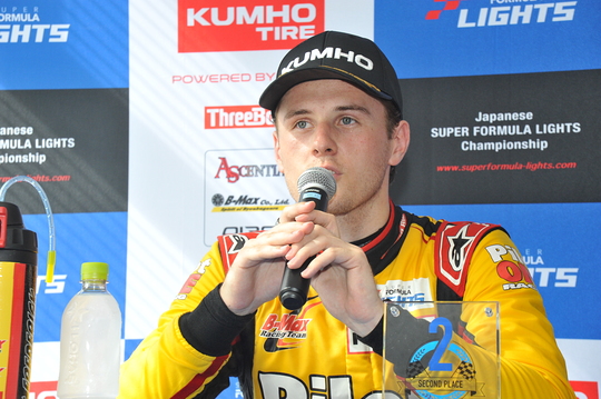 決勝記者会見：2位のケイレン・フレデリック（B-MAX RACING TEAM）