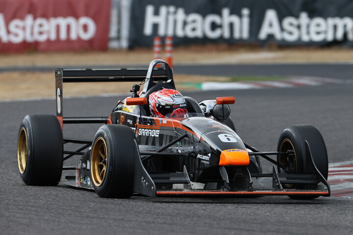 予選2位は酒井翔太（ファーストガレージFG108）