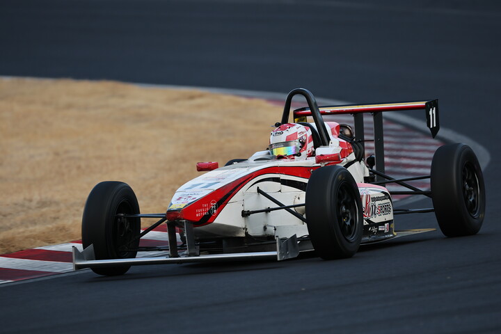 決勝4位は土橋皇太（Rn-sports制動屋KK-S2）