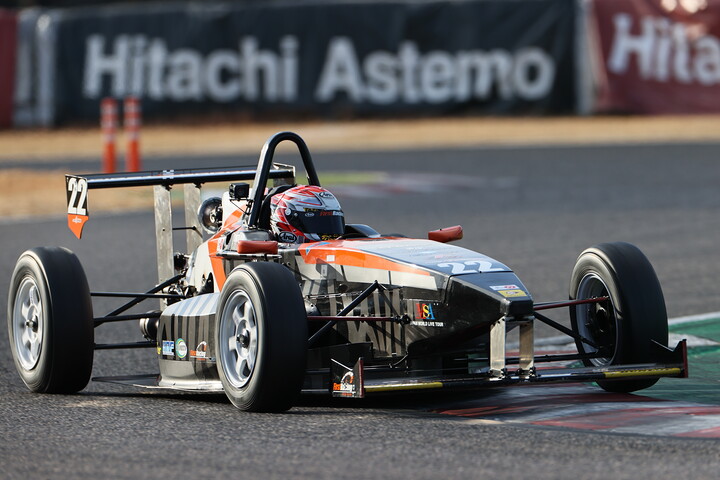 予選3位は酒井翔太（ファーストガレージKK-SⅡ）