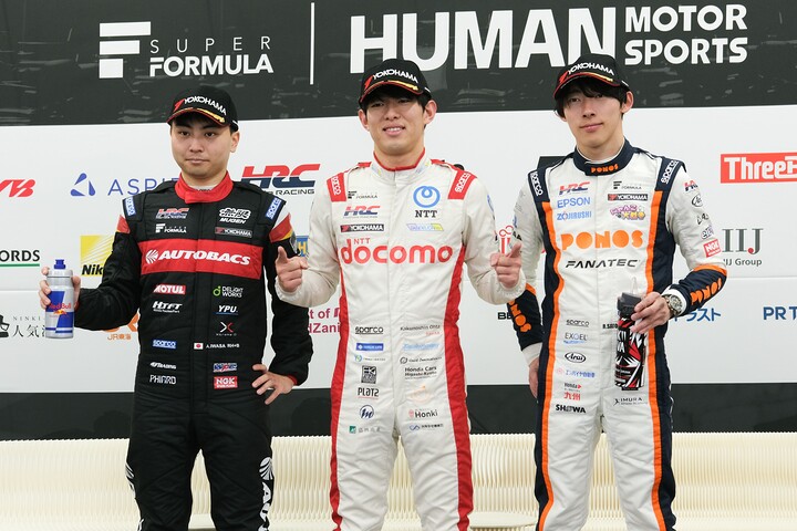 フォトセッション：トップ3のドライバーたち