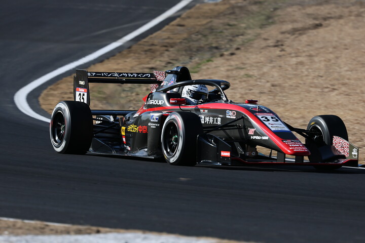 優勝は佐野雄城（モビリティ中京 TOM'S TGR-DC SFL）