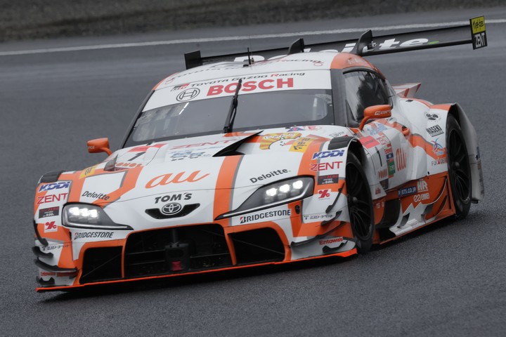 GT500クラス優勝はau TOM'S GR Supra（坪井翔／山下健太）