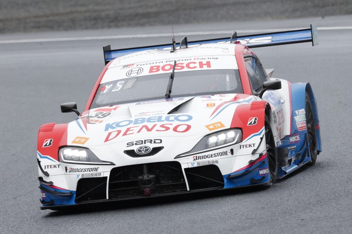 GT500クラス決勝3位はDENSO KOBELCO SARD GR Supra（関口雄飛／サッシャ・フェネストラズ）