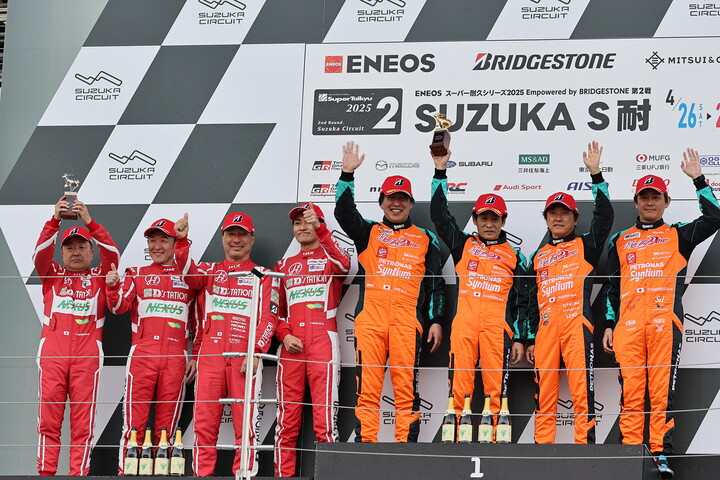 ST-1クラスの表彰式