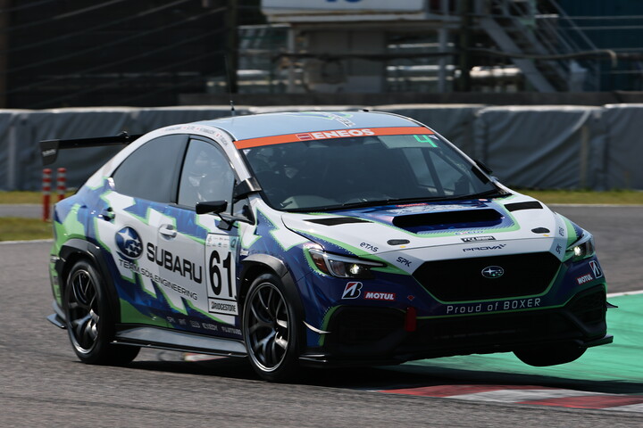 ST-QクラスポールポジションはSUBARU High Performance X Future Concept（伊藤和広／山内英輝／井口卓人／花沢雅史）