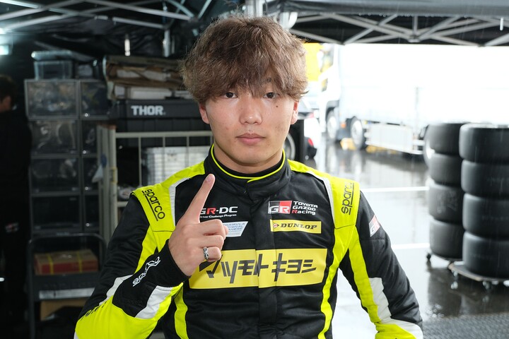 第1戦レース1、2、3ともポールポジションの鈴木斗輝哉（TOM'S FORMULA）