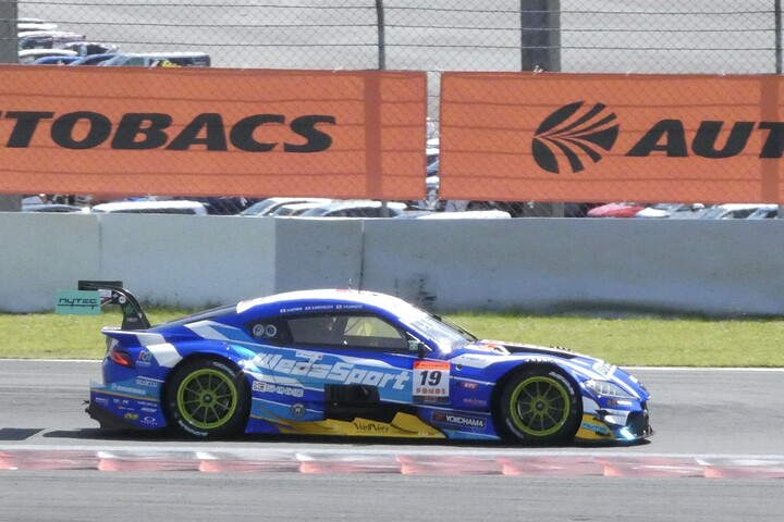 公式練習: GT500クラストップタイムはWedsSport ADVAN GR Supra（国本雄資／阪口晴南／小高一斗）