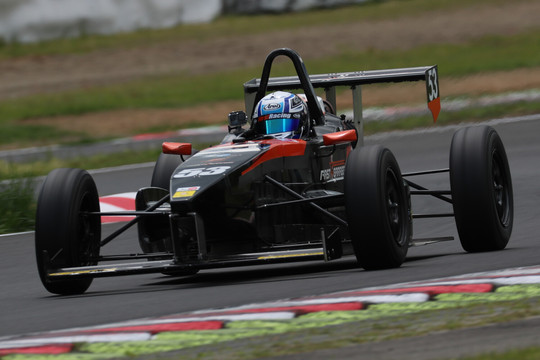 決勝3位は石井大雅(ファーストガレージ制動屋SII)