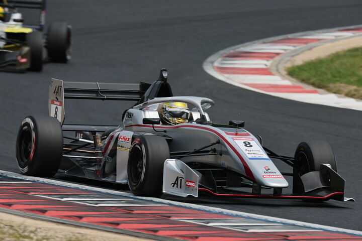 マスタークラス優勝は清水康弘（GNSY RACING 324）