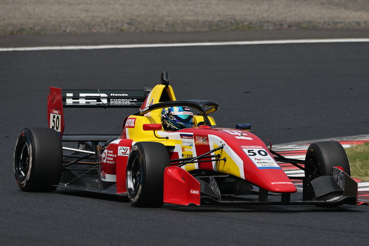 優勝は野村勇斗（HFDP WITH B-MAX RACING）