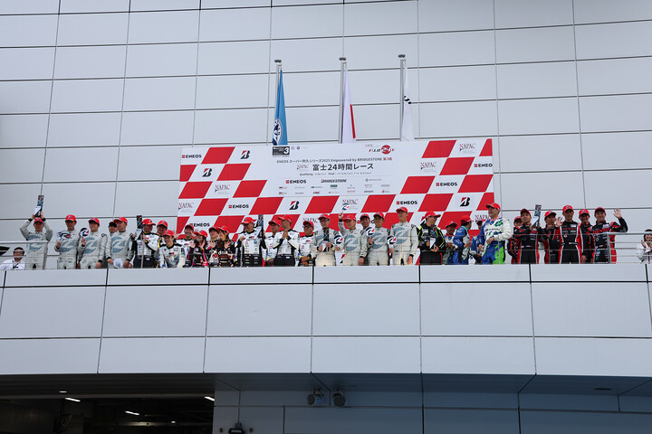 ST-Qクラスの表彰式