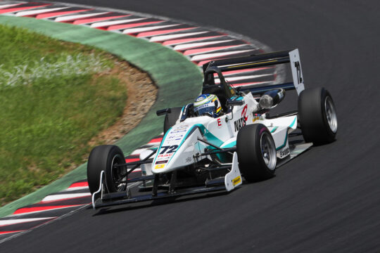 決勝2位は金井亮忠（チームNATS正義001）