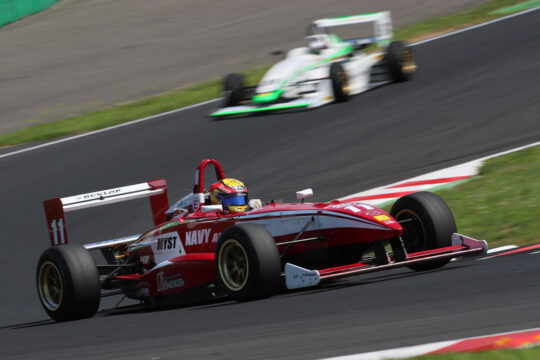 決勝4位は植田正幸（Rnsports制動屋KKZS）