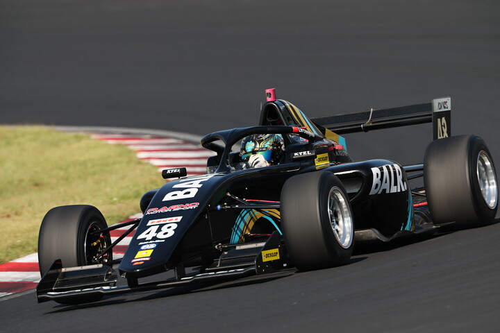 決勝4位はリンチェンファ（BALR.RAGNO MOTOR SPORT with TLM F111/3）