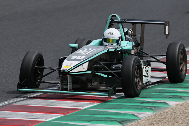 予選6位は杉田悠真（LAPS with REV RACING GARAGE）