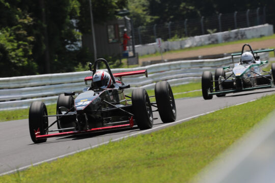 ジェントルマンクラス優勝は畠山泰三(Hobbybase&zap-ED)