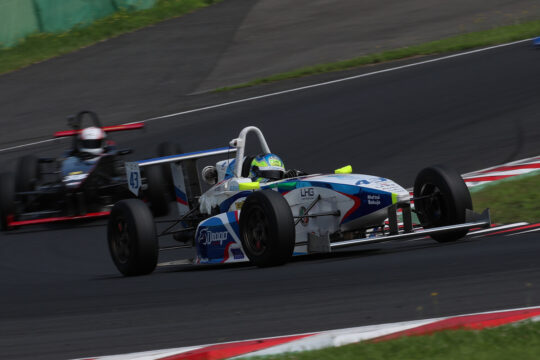 予選3位は五十嵐文太郎（Drago CORSE）