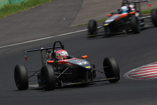 決勝2位は酒井翔太（ファーストガレージ制動屋）