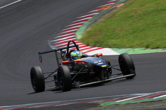 決勝4位は中村ブンスーム（ファーストガレージKKSII）