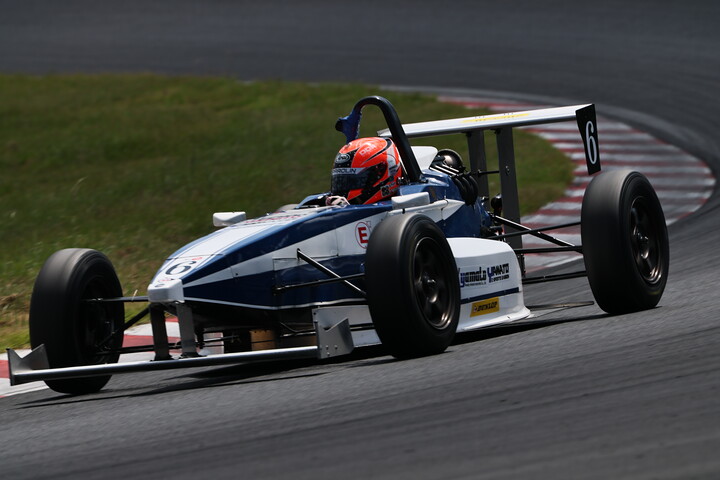 決勝2位は吉田馨（TAKE FIRST KKS-II）