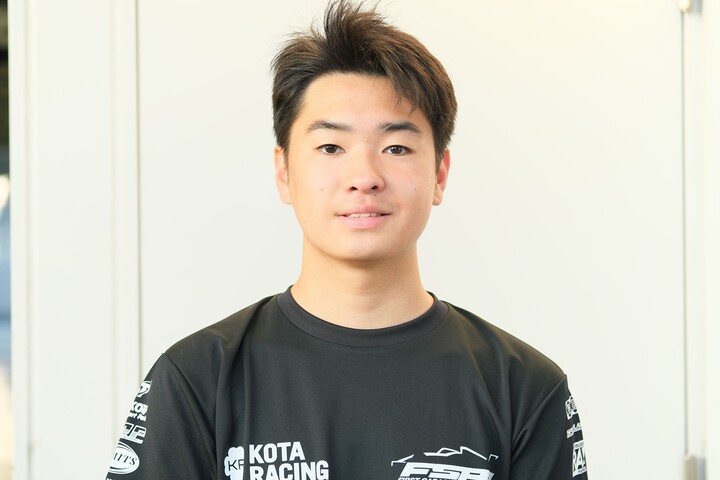 決勝3位の酒井翔太（ファーストガレージ制動屋S2）