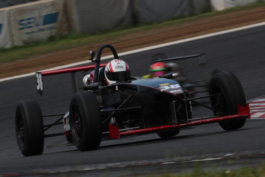 予選7位、マスタークラス予選2位は畠山泰三（Hobby Base & ZAP）