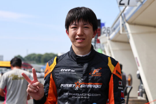 予選2位の津田充輝（ファーストガレージ制動屋S2）