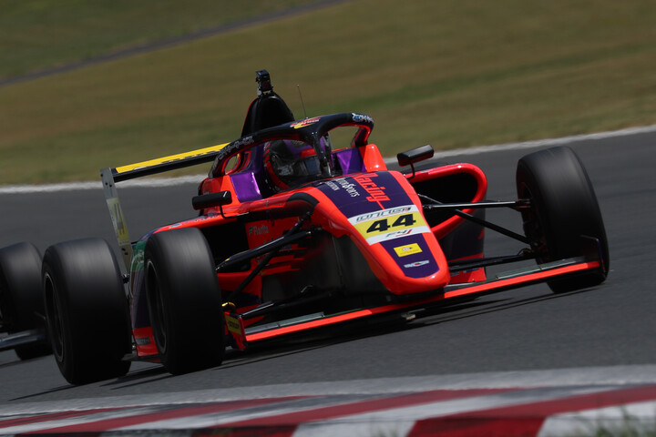 インディペンデントクラス2位は今田信宏（JMS RACING with B-MAX）