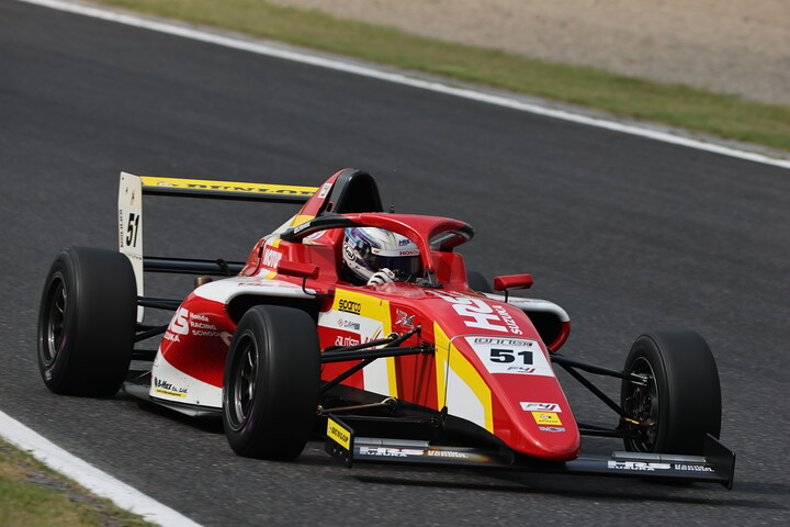 第6戦予選6位、第7戦予選5位は百瀬翔（HFDP with B-Max Racing）