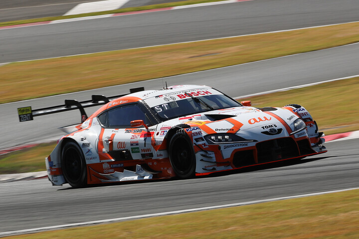 レース1公式練習: GT500クラストップタイムは坪井翔（au TOM'S GR Supra）