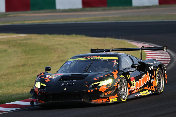 GT300クラス決勝4位はPONOS FERRARI 296（ケイ・コッツォリーノ／篠原拓朗）