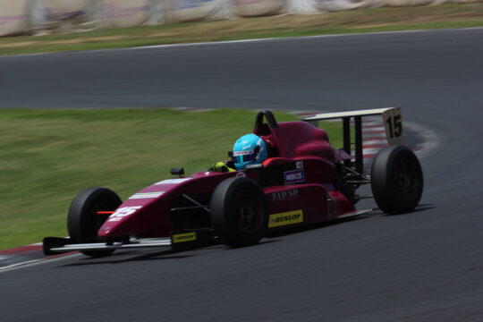 決勝4位は相田有羽音(ZAP SPEED 10V ED)