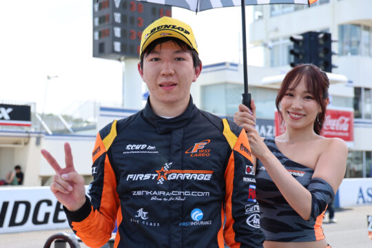 決勝2位の津田充輝（ファーストガレージ制動屋S2）