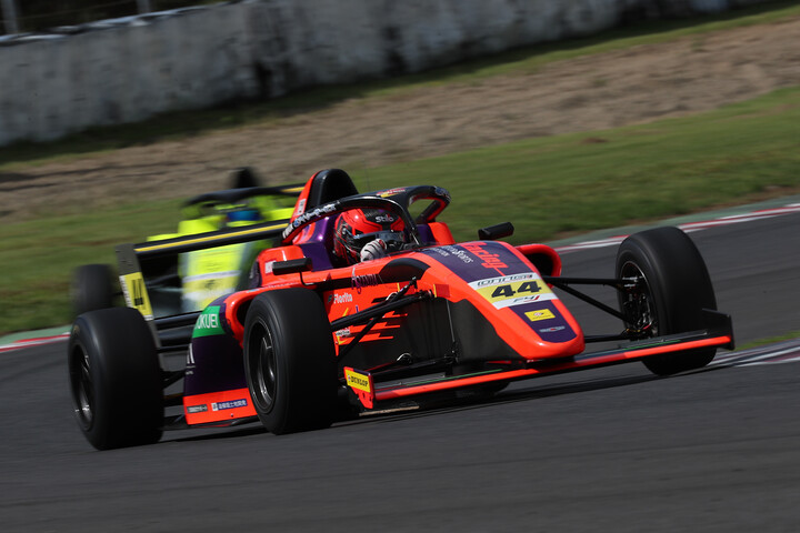 インディペンデントクラス優勝は今田信宏（JMS RACING with B-MAX）