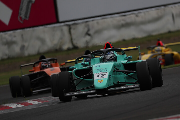 決勝2位は佐藤樹（KageyamaチームスタイルMCS4）