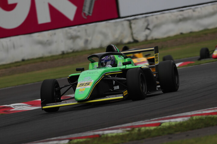 インディペンデントクラス優勝はKENTARO（Baum Beauty Clinic）