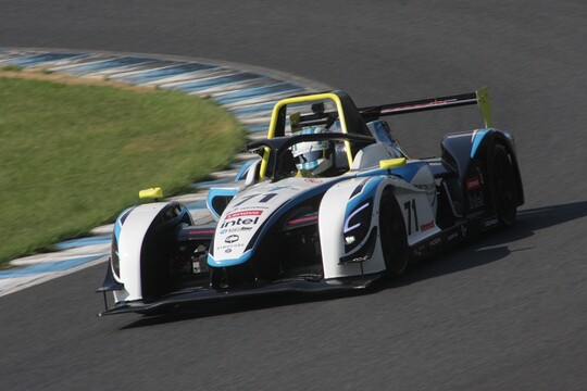 決勝6位はハヤシヒロキ(ZENKAIRACING Winmax vGranz)