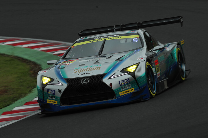 GT300クラス予選2位はSyntium LMcorsa LC500 GT（吉本大樹／河野駿佑）