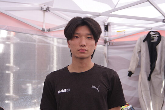 ルーキーの向畑疾走(ファーストガレージ制動屋S2)