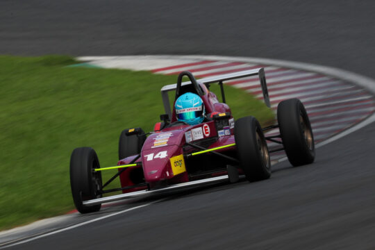 予選4位は相田有羽音（ZAP SPEED 10V ED）