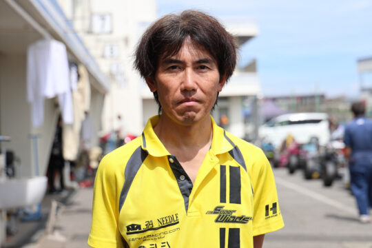 予選6位、マスタークラスポールポジションの秋山健也（スーパーウインズKKS2）