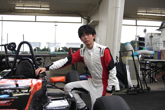 村上太晟(ファーストガレージKK-S2)