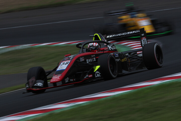 決勝3位は小林利徠斗（モビリティ中京 TOM'S TGR-DC SFL）