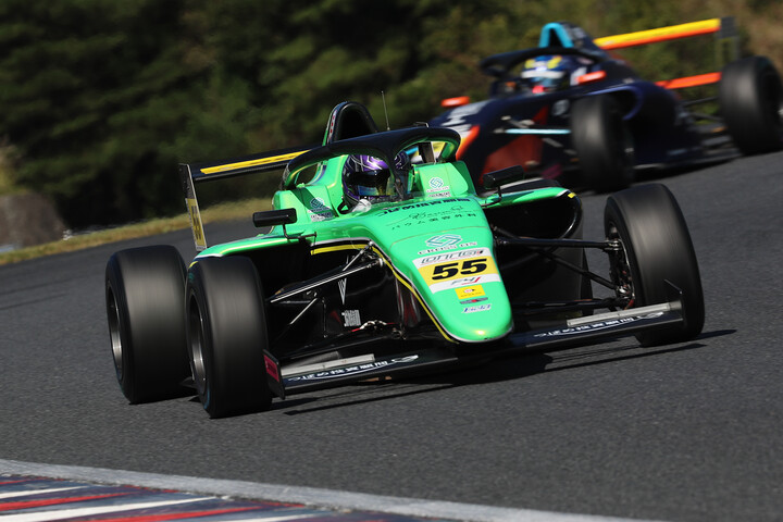 インディペンデントクラス第11戦、第12戦ともポールポジションはKENTARO（Baum Beauty Clinic）