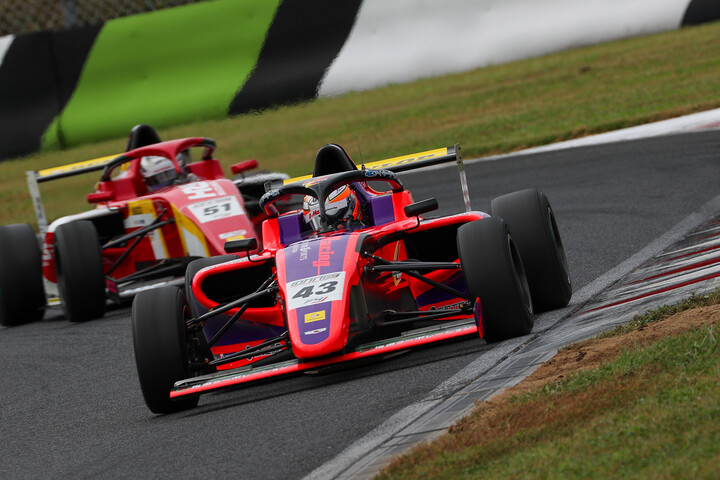 チャンピオンクラス決勝2位は森山冬星（JMS RACING with B-MAX）