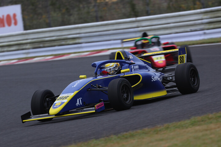 インディペンデントクラス決勝2位は清水康弘（ART TASTE F4）