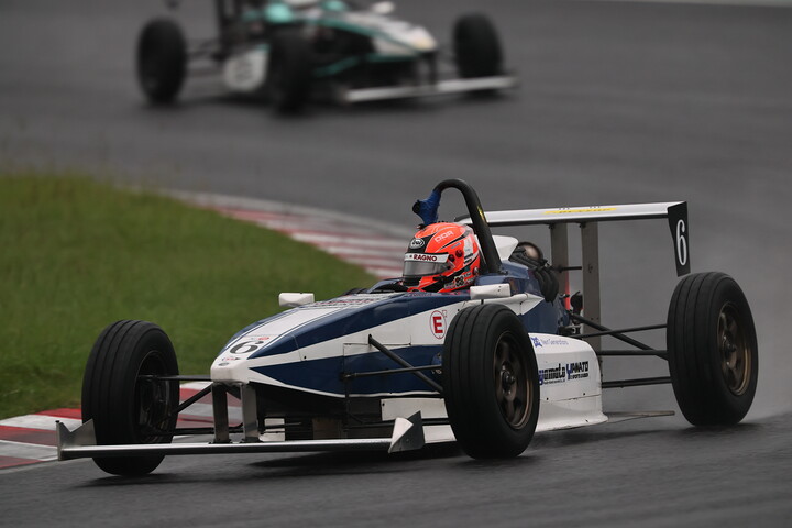 決勝3位は吉田馨（TAKE FIRST KKS-2）